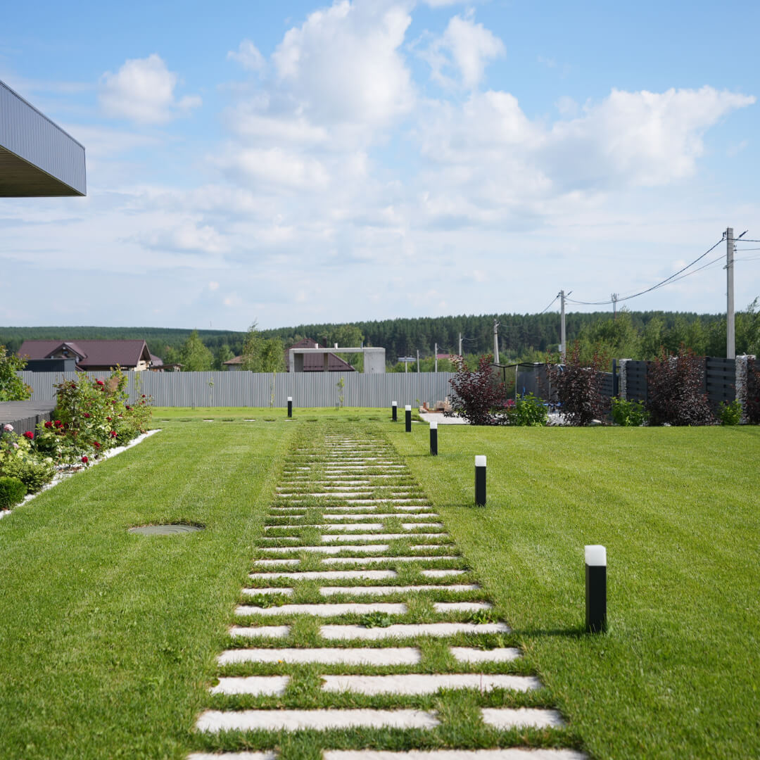 Шаговая плита STONE Светлая Галька 990х330х55мм в Кирово-Чепецке фото