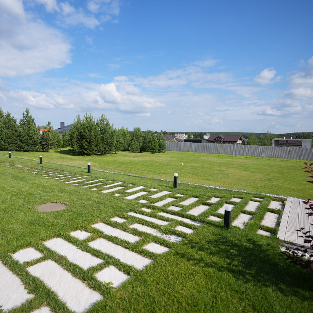 Шаговая плита STONE Светлая Галька 990х330х55мм в Кирово-Чепецке фото